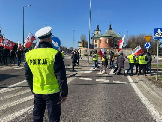 20 MARCA BR. ROLNICY ZABLOKUJĄ DROGI!