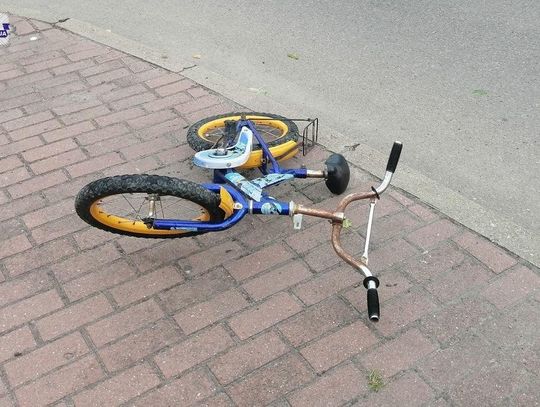 7-latek wjechał na rowerze wprost pod koła przejeżdżającego auta