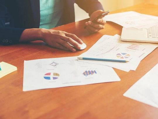 Czy praca na zastępstwo się opłaca?