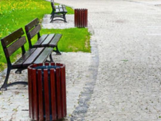 Dezynfekcja elementów wyposażenia ulic w Lublinie*