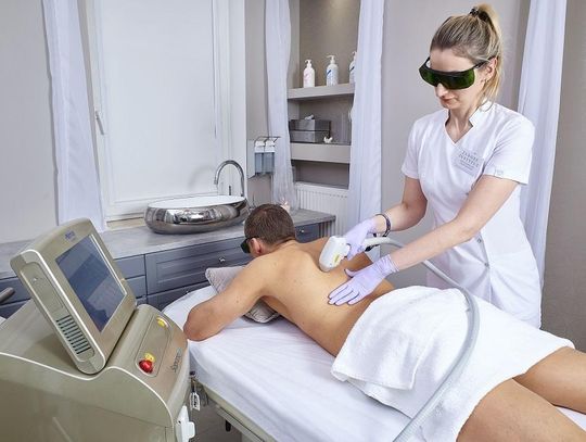 Dlaczego antybiotykoterapia jest przeciwwskazaniem do depilacji laserowej?*