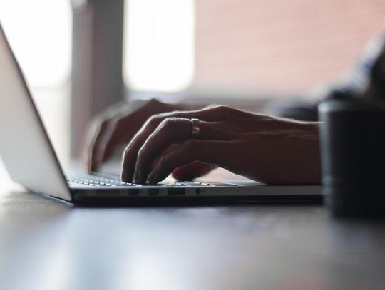 Gdzie szukać najlepszych ofert ubezpieczeń turystycznych online?