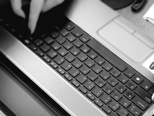 JEDEN KUPOWAŁ, DRUGI SPRZEDAWAŁ - OBAJ ZOSTALI OSZUKANI