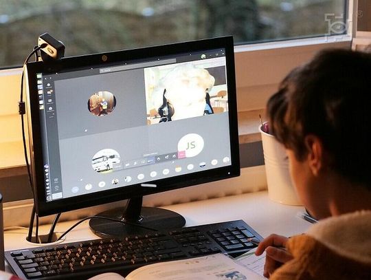 Komputery dla uczniów z rodzin popegeerowskich