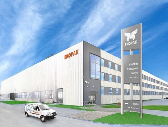 Na dachu byłej hali URSUSA powstanie elektrownia słoneczna