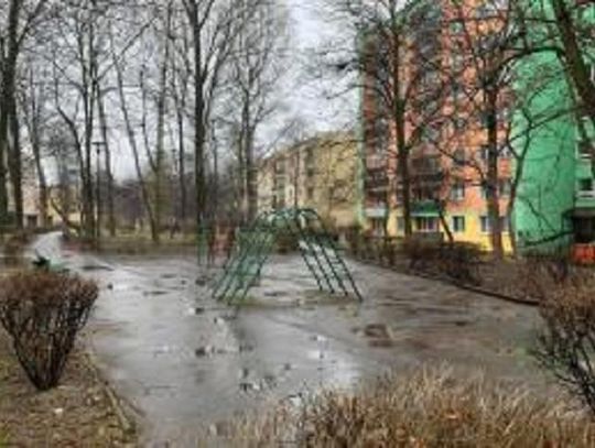 Na Tatarach, przy ulicach Na Montażowej i Motorowej powstanie rekreacyjny skwer. Miasto finalizuje zawarcie umowy z wykonawcą na realizację tego zadania. Z nowo urządzonej przestrzeni mieszkańcy skorzystają już tej jesieni.