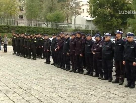 Nowi policjanci już po ślubowaniu