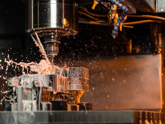 Obróbka skrawaniem CNC – co warto wiedzieć na ten temat?