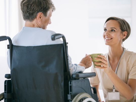 Pielęgniastwo - zawód zyskujący na znaczeniu w starzejącym się społeczeństwie