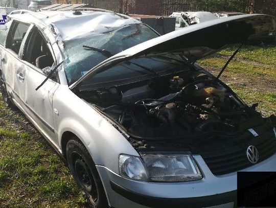 Policja alarmuje: Ostrożniej!!! Świdnik: Dwa dachowania pojazdów