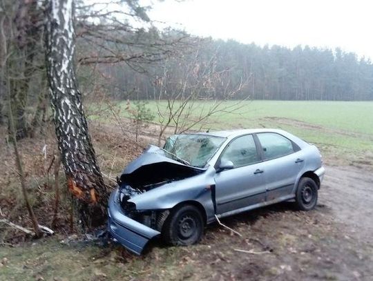 Policja apeluje. PARCZEW: POLICJANCI APELUJĄ O ROZSĄDEK. WYPADKI I KOLIZJE NA SKRZYŻOWANIU W GLINNYM STOKU