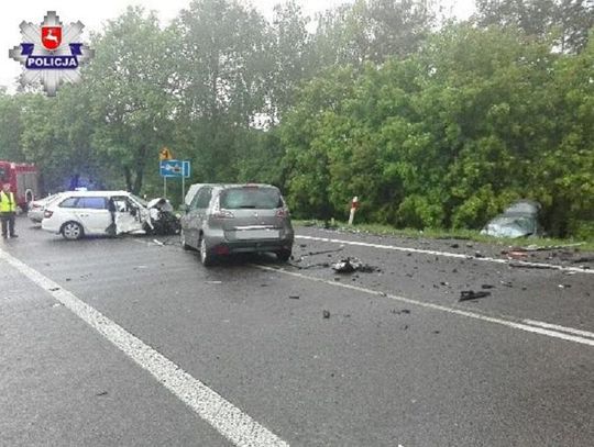 Policja informuje. Krasnystaw: Wypadek z udziałem trzech pojazdów