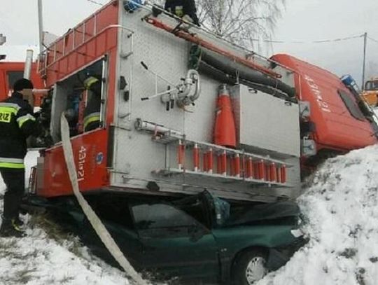 Policja ostrzega. Drogi śliskie 