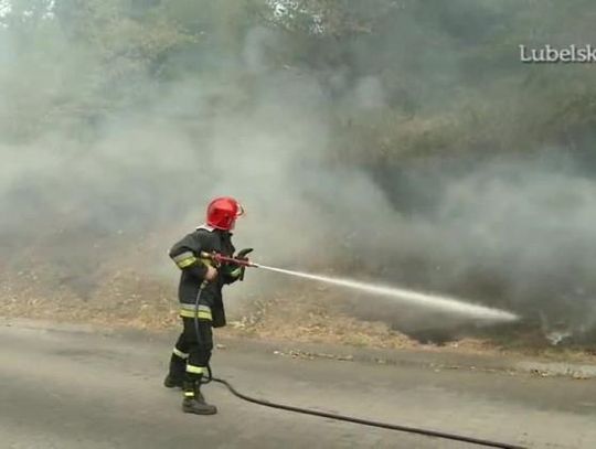 Pożar na Kalinowszczyźnie: pustostany i trawa stanęły w ogniu