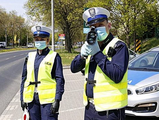 PRZED NAMI „ MAJÓWKA” INNA NIŻ ZWYKLE, PAMIĘTAJMY O BEZPIECZEŃSTWIE*