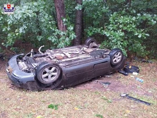 SPOWODOWAŁ WYPADEK I UCIEKŁ Z MIEJSCA ZDARZENIA NIE UDZIELAJĄC POMOCY PASAŻERCE*