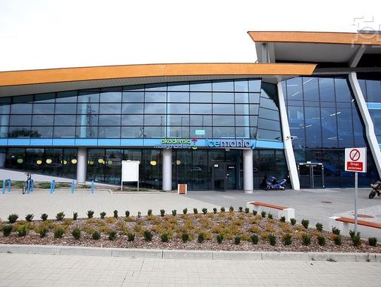 Startuje Punkt Szczepień Powszechnych w Hali Icemanii