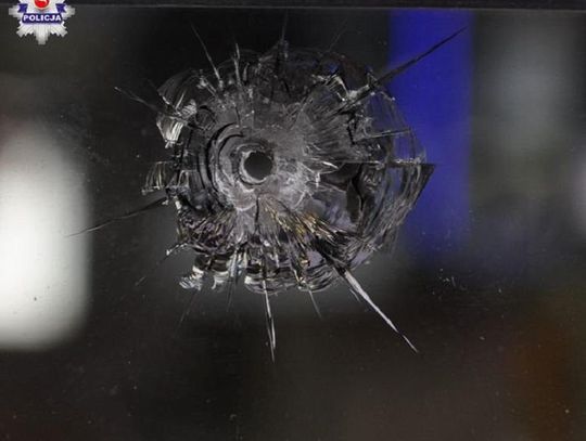 Strzelał w budynek stacji paliw