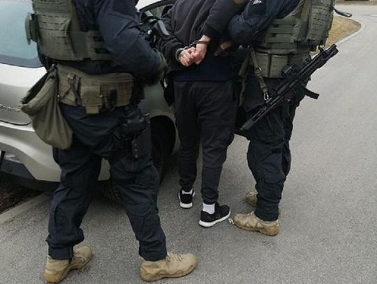 UKRYWALI SIĘ PRZED ORGANAMI ŚCIGANIA