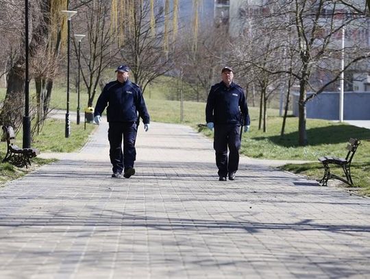 WZMOŻONE PATROLE POLICJI I KONTROLE PRZESTRZEGANIA PRZEPISÓW*