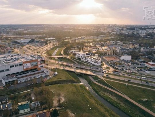 Zabezpieczenie mostu na al. Unii Lubelskiej*