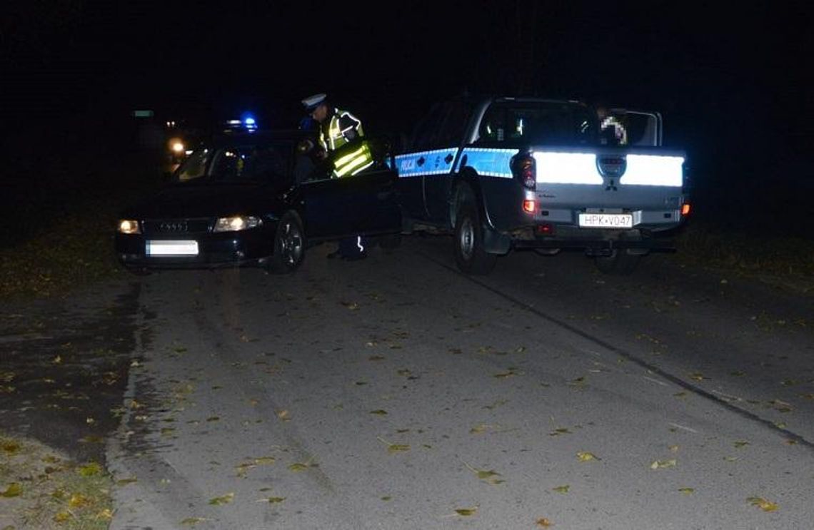 28-LATEK NIE ZATRZYMAŁ SIĘ DO KONTROLI. ZOSTAŁ ZATRZYMANY PO POŚCIGU 28-LATEK NIE ZATRZYMAŁ SIĘ DO KONTROLI. ZOSTAŁ ZATRZYMANY PO POŚCIGU