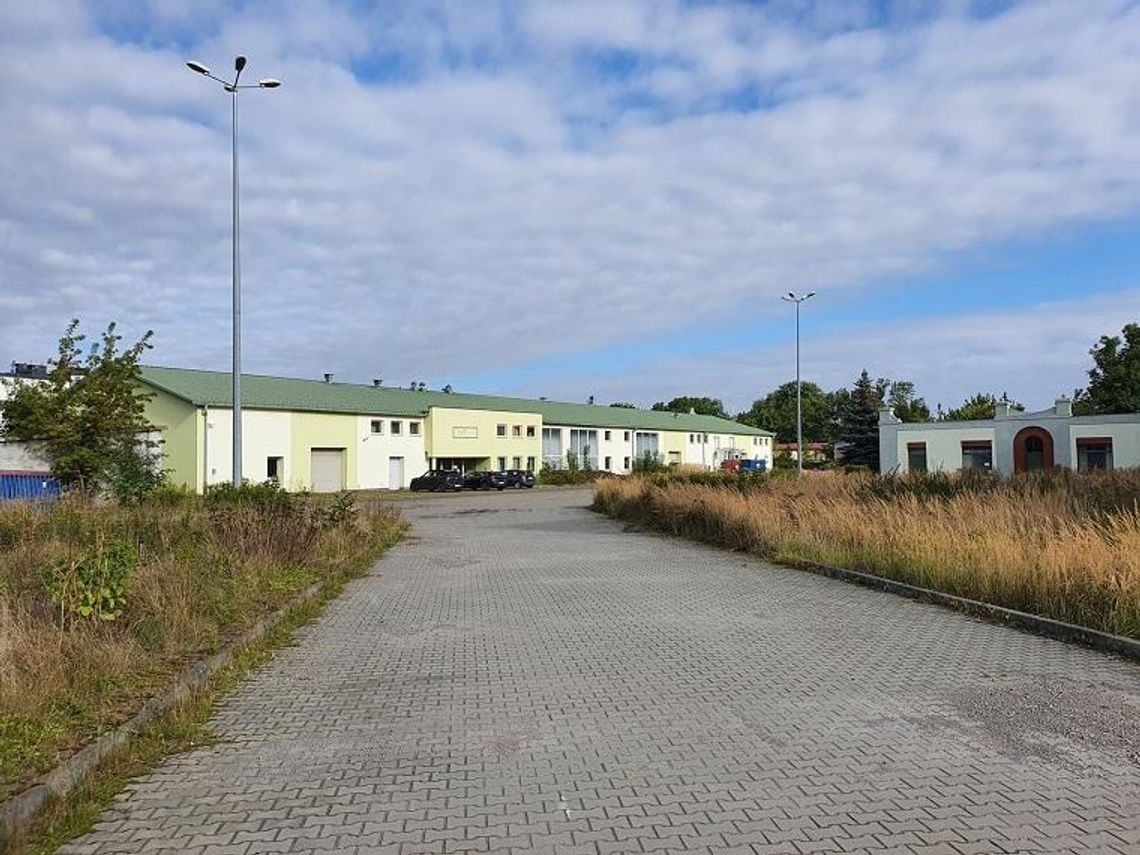 Aukcja na sprzedaż byłej fabryki „Pszczółki” w Opolu Lubelskim