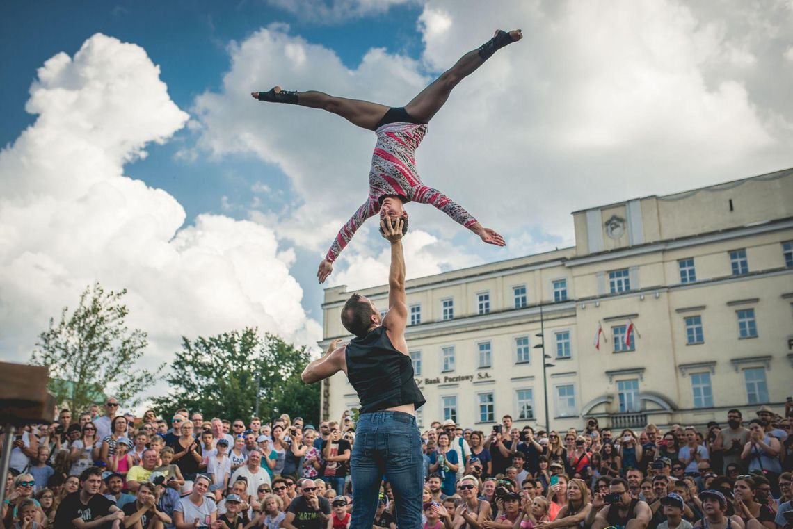 Carnaval Sztukmistrzów powraca