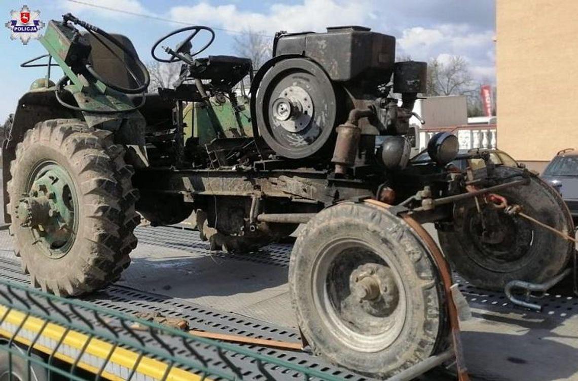 JECHAŁ Z PASAŻEREM W NOCY, BEZ ŚWIATEŁ, CIĄGNIKIEM SAMORÓBKĄ MAJĄC … 3,5 PROMILA I ZAKAZ KIEROWANIA