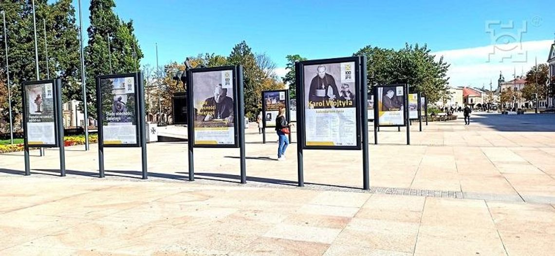 „Lublin Papieżowi” – wystawa w 100-lecie urodzin Jana Pawła II*