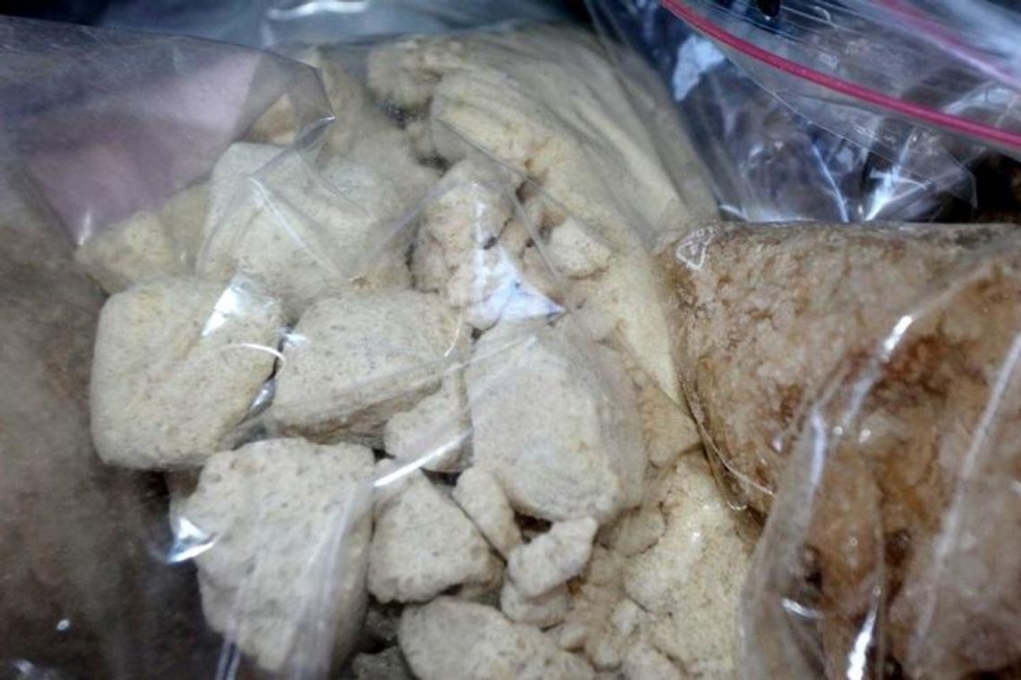 Lublin: Policjanci zabezpieczyli ponad 25 kg dopalaczy Lublin: Policjanci zabezpieczyli ponad 25 kg dopalaczy