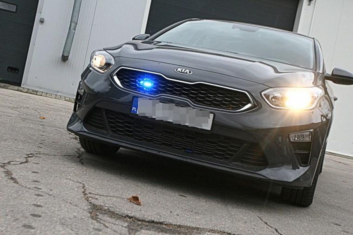 NOWE NIEOZNAKOWANE RADIOWOZY NOWE NIEOZNAKOWANE RADIOWOZY