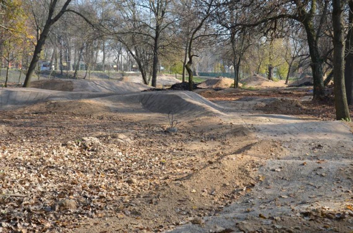 Nowy Park Ludowy * Nowy Park Ludowy *