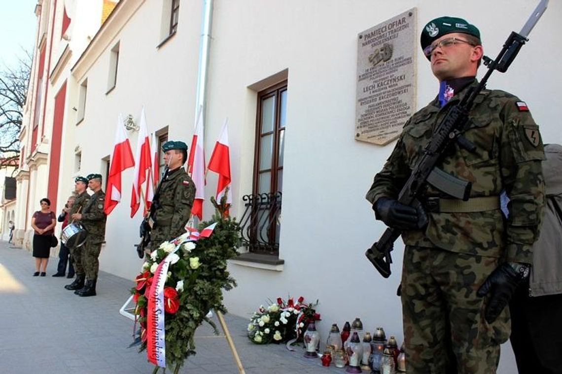 Obchody 11. rocznicy katastrofy smoleńskiej Obchody 11. rocznicy katastrofy smoleńskiej