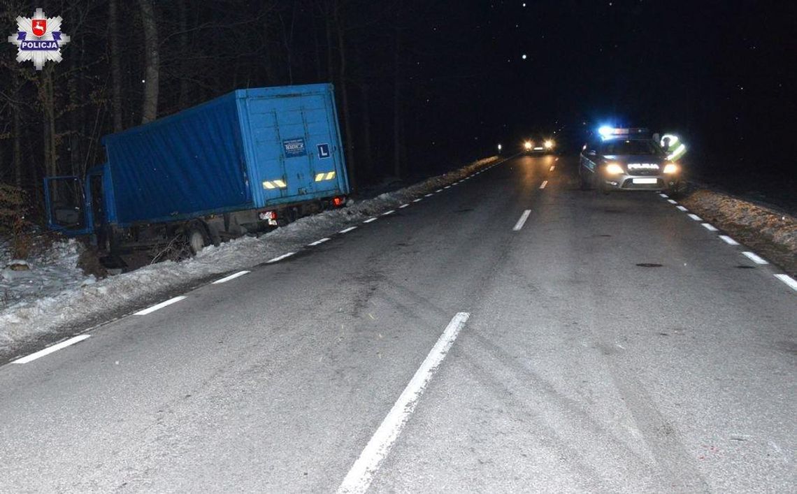 Policja apeluje o ostrożność. Chełm: Wyprzedzał pojazdy ciężarowe, doprowadził do wypadku Policja apeluje o ostrożność. Chełm: Wyprzedzał pojazdy ciężarowe, doprowadził do wypadku