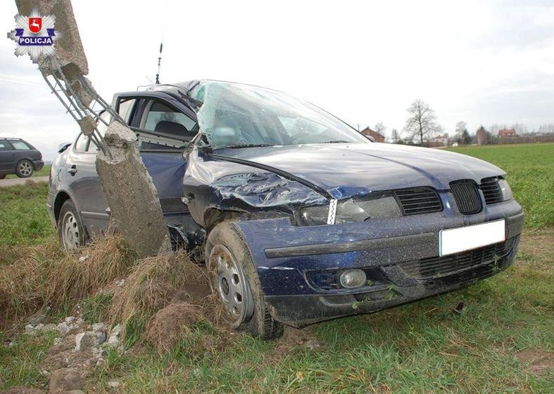 Policja informuje. Radzyń Podl.: Jazdę seatem zakończył na słupie Policja informuje. Radzyń Podl.: Jazdę seatem zakończył na słupie