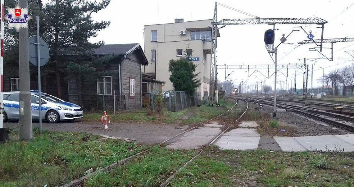 Policja informuje. Świdnik: Śmiertelne potrącenie pieszego przez pociąg Policja informuje. Świdnik: Śmiertelne potrącenie pieszego przez pociąg