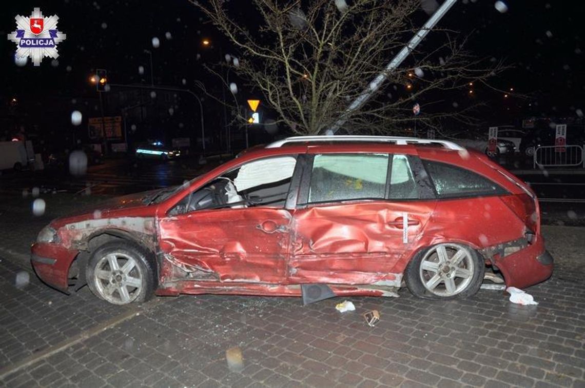 Policja ostrzega. Kraśnik: O krok od tragedii. Groźne zdarzenie na skrzyżowaniu