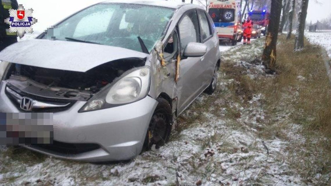 Policja ostrzega. Lubartów: Uwaga na trudne warunki na drogach Policja ostrzega. Lubartów: Uwaga na trudne warunki na drogach