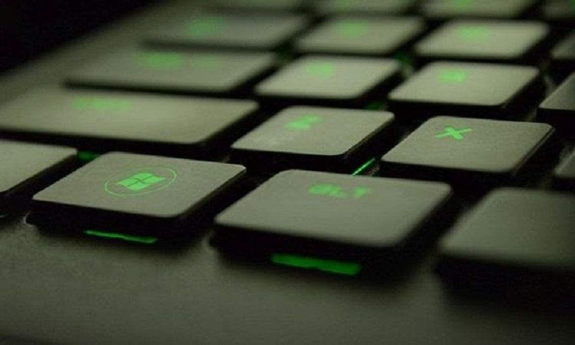 Policja ostrzega. Łuków: Zapłacił „zaległe” 1,36 zł - stracił ponad 340 tys. zł. Policja ostrzega. Łuków: Zapłacił „zaległe” 1,36 zł - stracił ponad 340 tys. zł.