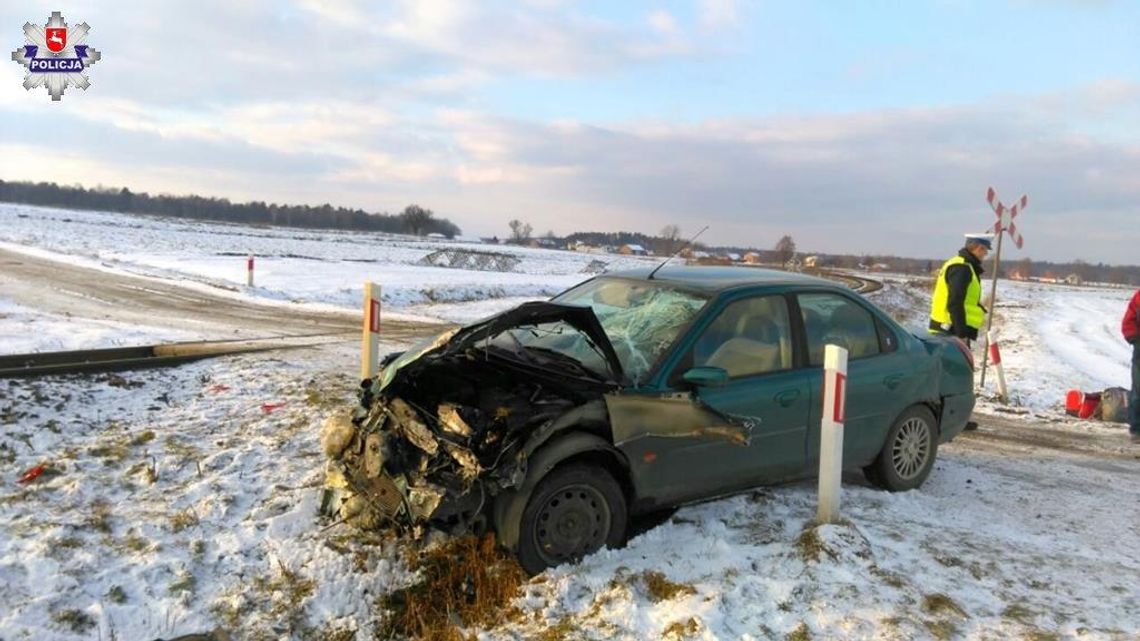 Policja ostrzega: Ostrożniej na przejazdach kolejowych