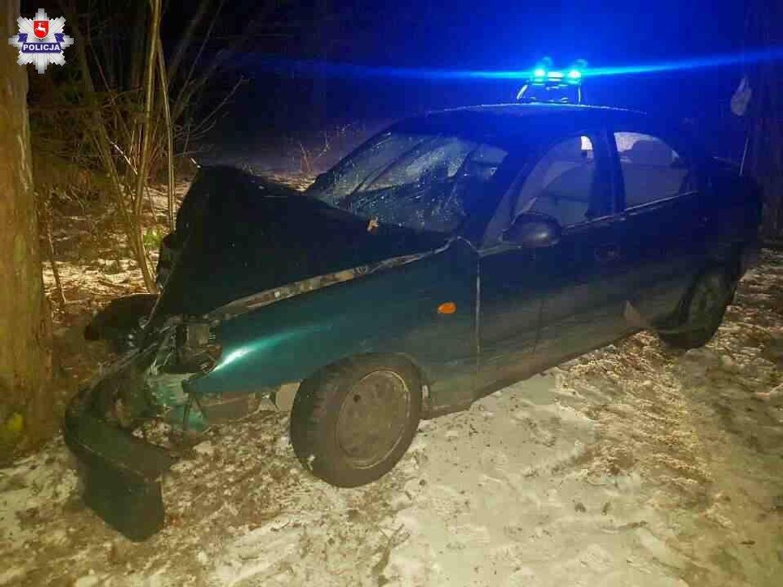 Policja ostrzega. Parczew: 20–latek spowodował dwa zdarzenia drogowe w 15 minut Policja ostrzega. Parczew: 20–latek spowodował dwa zdarzenia drogowe w 15 minut