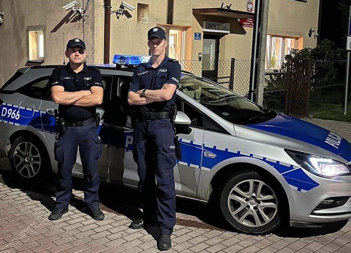 Policjanci "eskortowali" 8 latka do szpitala