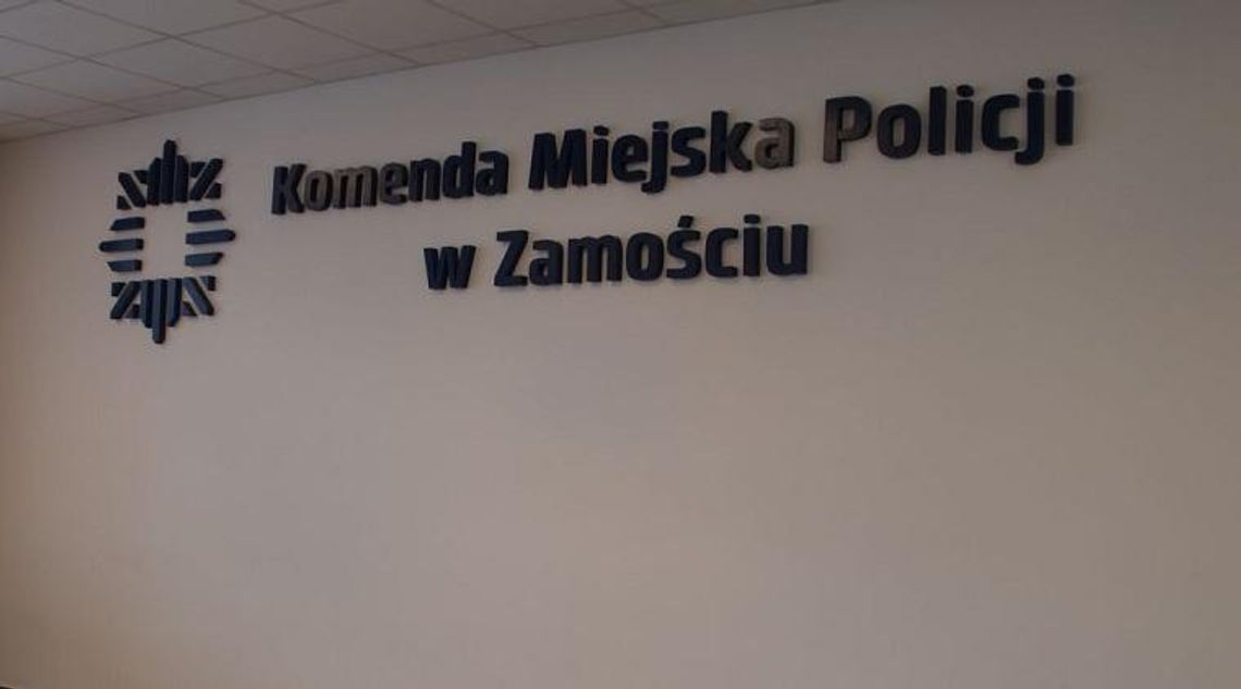 POLICJANCI ESKORTOWALI DO SZPITALA 6-LATKA POLICJANCI ESKORTOWALI DO SZPITALA 6-LATKA