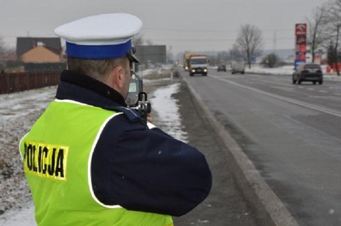 Ponad 300 wykroczeń podczas akcji "Prędkość" Ponad 300 wykroczeń podczas akcji "Prędkość"