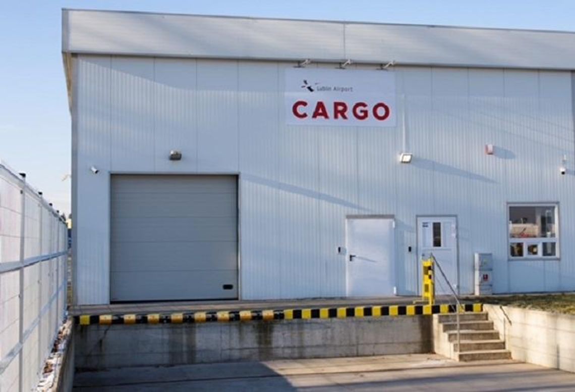Port Lotniczy Lublin będzie świadczył usługi w zakresie lotów towarowych. Port Lotniczy Lublin będzie świadczył usługi w zakresie lotów towarowych.