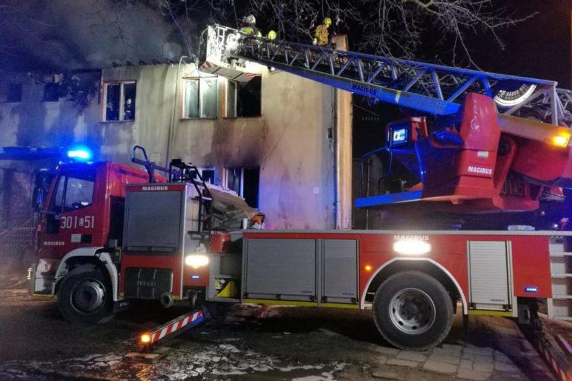 Pożar budynku mieszkalnego przy ul. Wrońskiej w Lublinie Pożar budynku mieszkalnego przy ul. Wrońskiej w Lublinie