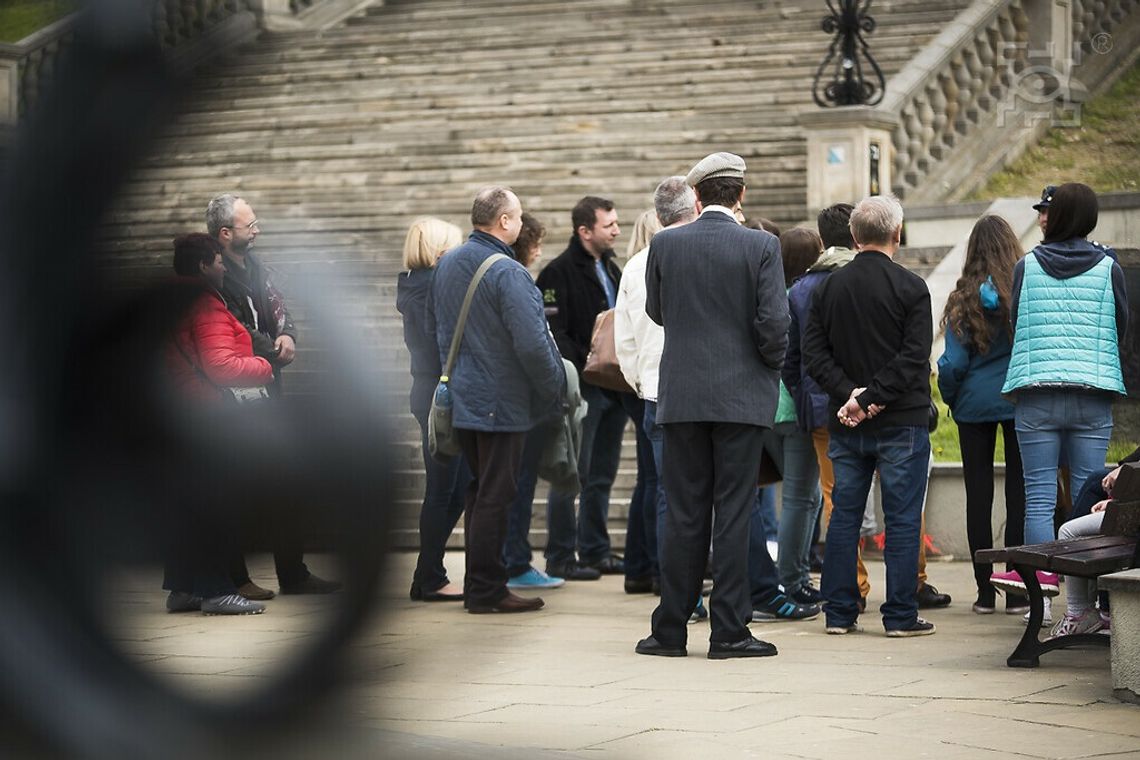 "Poznaj Lublin z Przewodnikiem". Nowy program usług przewodnickich dla turystów i mieszkańców "Poznaj Lublin z Przewodnikiem". Nowy program usług przewodnickich dla turystów i mieszkańców