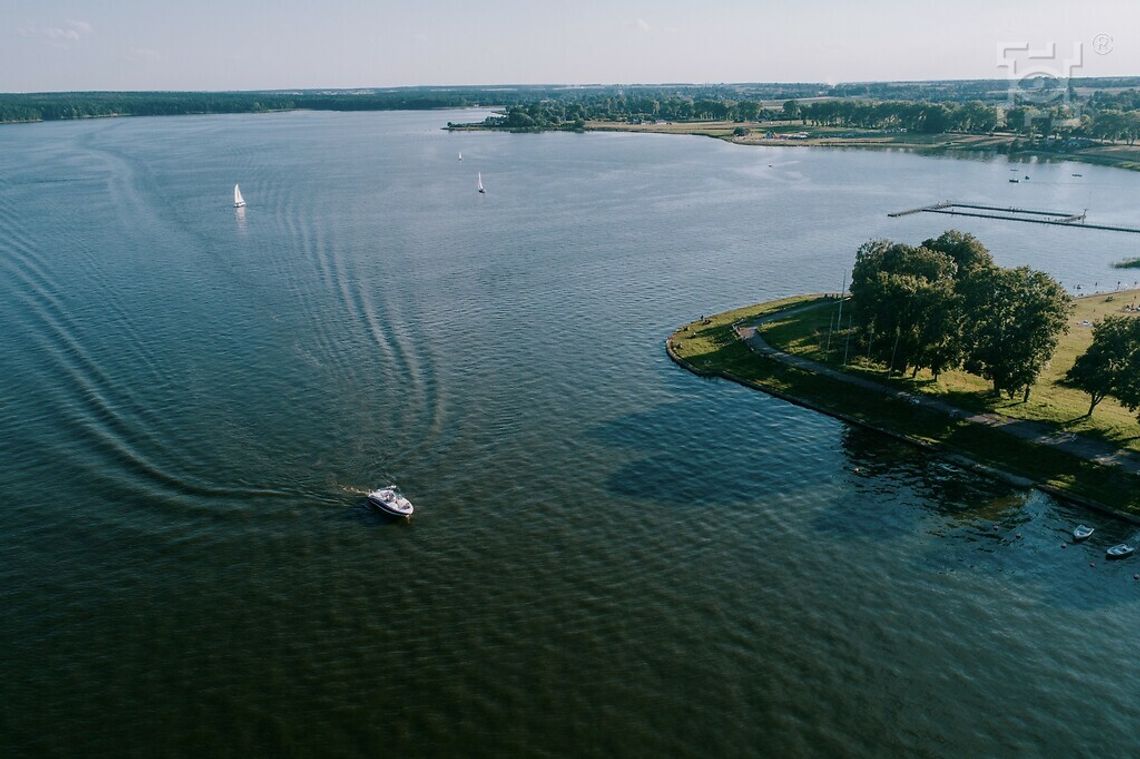 Spacery z Przyrodnikiem nad Zalewem Zemborzyckim Spacery z Przyrodnikiem nad Zalewem Zemborzyckim