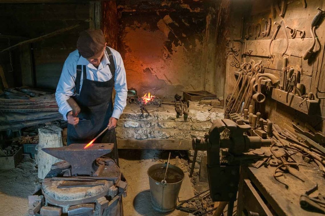 ŚWIĘTO ZABYTKU – 110 LAT KUŹNI Z CIOSMÓW ŚWIĘTO ZABYTKU – 110 LAT KUŹNI Z CIOSMÓW